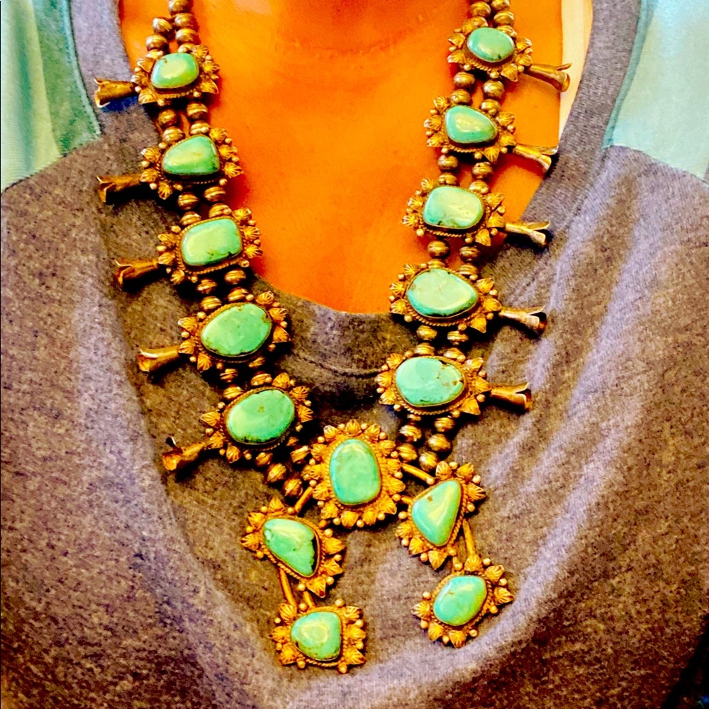 Beautiful squash blossom Turquoise stones 925